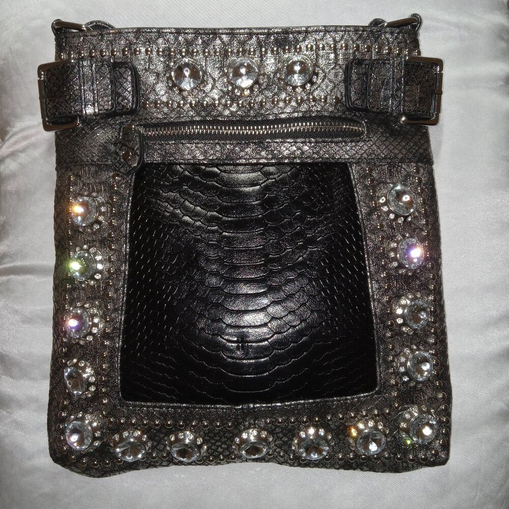 Black & Metallic Silver Crossbody Bag w/ Faux-Snake Skin and Rhinestone! (New)